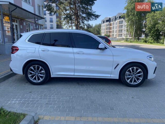 Белый БМВ Х3, объемом двигателя 2 л и пробегом 113 тыс. км за 28300 $, фото 3 на Automoto.ua