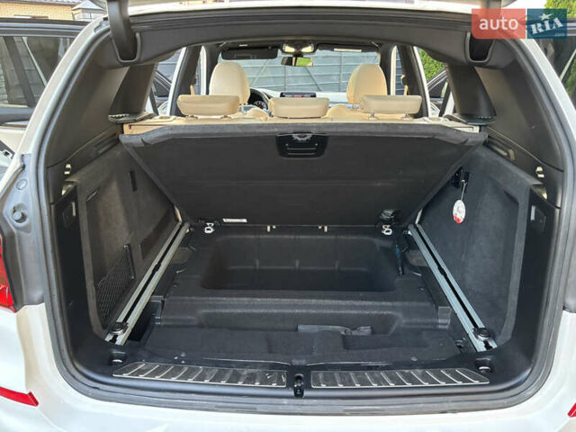 Белый БМВ Х3, объемом двигателя 2 л и пробегом 79 тыс. км за 26700 $, фото 24 на Automoto.ua