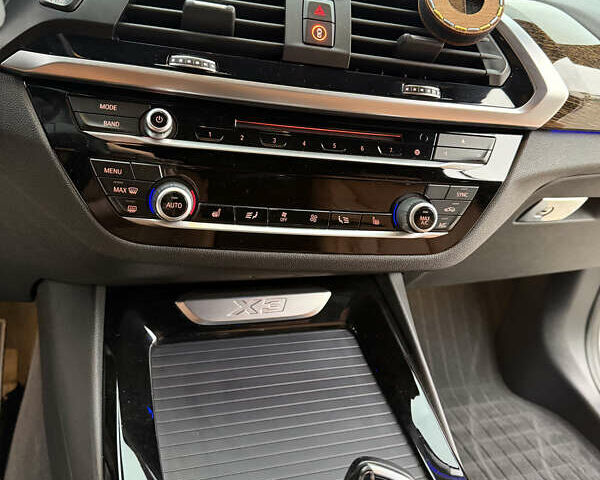 Белый БМВ Х3, объемом двигателя 2 л и пробегом 87 тыс. км за 31500 $, фото 15 на Automoto.ua