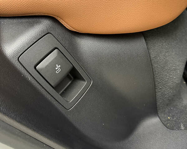 Белый БМВ Х3, объемом двигателя 2 л и пробегом 87 тыс. км за 31500 $, фото 17 на Automoto.ua