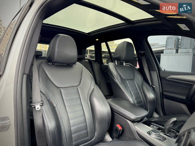 Белый БМВ Х3, объемом двигателя 3 л и пробегом 113 тыс. км за 37999 $, фото 55 на Automoto.ua