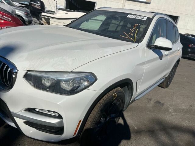 Білий БМВ Х3, об'ємом двигуна 2 л та пробігом 71 тис. км за 13000 $, фото 7 на Automoto.ua