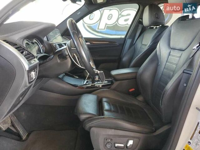 Белый БМВ Х3, объемом двигателя 2 л и пробегом 181 тыс. км за 17950 $, фото 6 на Automoto.ua