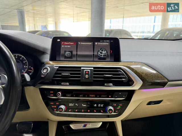 Белый БМВ Х3, объемом двигателя 3 л и пробегом 111 тыс. км за 34500 $, фото 26 на Automoto.ua