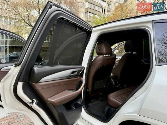 Белый БМВ Х3, объемом двигателя 2 л и пробегом 109 тыс. км за 31900 $, фото 51 на Automoto.ua