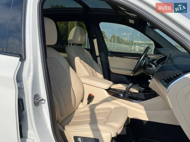 Білий БМВ Х3, об'ємом двигуна 2 л та пробігом 65 тис. км за 35490 $, фото 24 на Automoto.ua