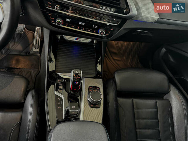 Білий БМВ Х3, об'ємом двигуна 3 л та пробігом 146 тис. км за 35555 $, фото 28 на Automoto.ua