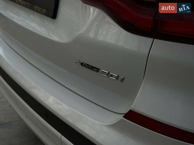 Белый БМВ Х3, объемом двигателя 2 л и пробегом 170 тыс. км за 24500 $, фото 7 на Automoto.ua