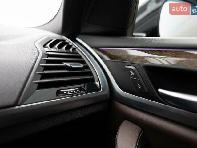 Білий БМВ Х3, об'ємом двигуна 2 л та пробігом 144 тис. км за 29500 $, фото 30 на Automoto.ua