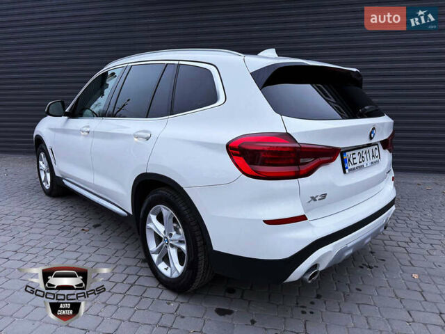 Белый БМВ Х3, объемом двигателя 2 л и пробегом 90 тыс. км за 32000 $, фото 3 на Automoto.ua