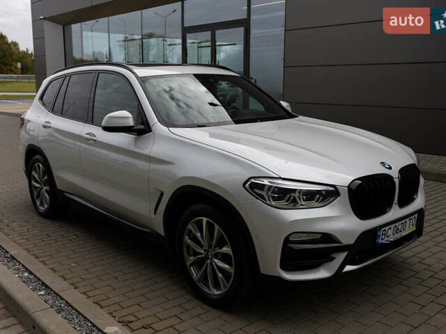 Білий БМВ Х3, об'ємом двигуна 2 л та пробігом 144 тис. км за 29500 $, фото 1 на Automoto.ua