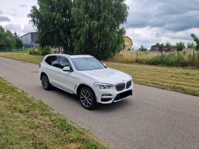 Белый БМВ Х3, объемом двигателя 2 л и пробегом 86 тыс. км за 16000 $, фото 1 на Automoto.ua