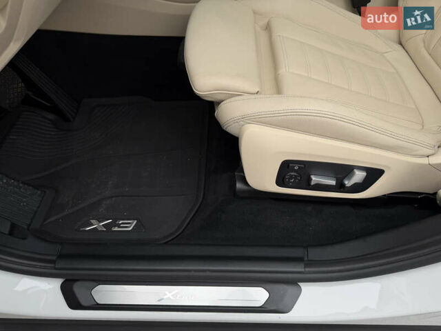 Белый БМВ Х3, объемом двигателя 2 л и пробегом 58 тыс. км за 33500 $, фото 20 на Automoto.ua