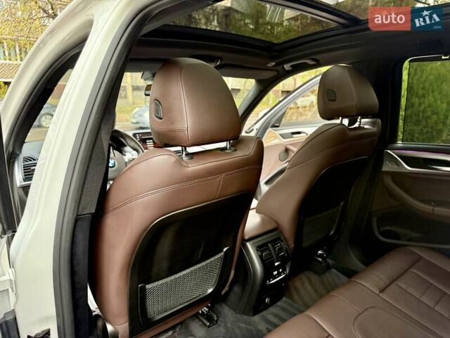Белый БМВ Х3, объемом двигателя 2 л и пробегом 109 тыс. км за 31900 $, фото 56 на Automoto.ua