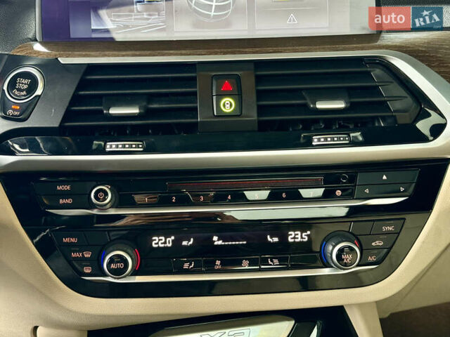 Белый БМВ Х3, объемом двигателя 2 л и пробегом 80 тыс. км за 26400 $, фото 26 на Automoto.ua