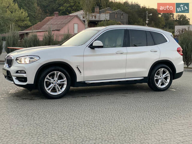 Белый БМВ Х3, объемом двигателя 2 л и пробегом 58 тыс. км за 36000 $, фото 2 на Automoto.ua