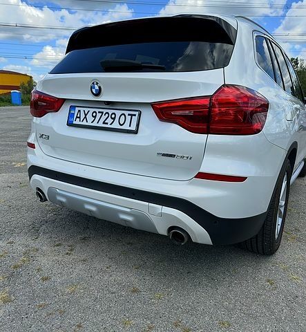 Білий БМВ Х3, об'ємом двигуна 2 л та пробігом 146 тис. км за 27500 $, фото 2 на Automoto.ua