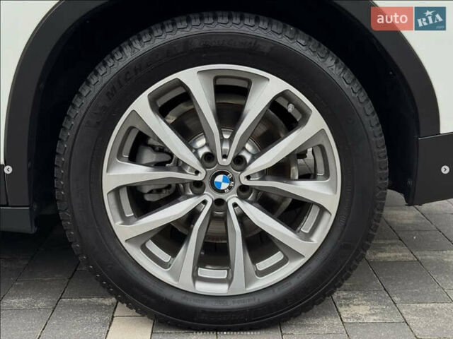 Белый БМВ Х3, объемом двигателя 2 л и пробегом 225 тыс. км за 24500 $, фото 9 на Automoto.ua