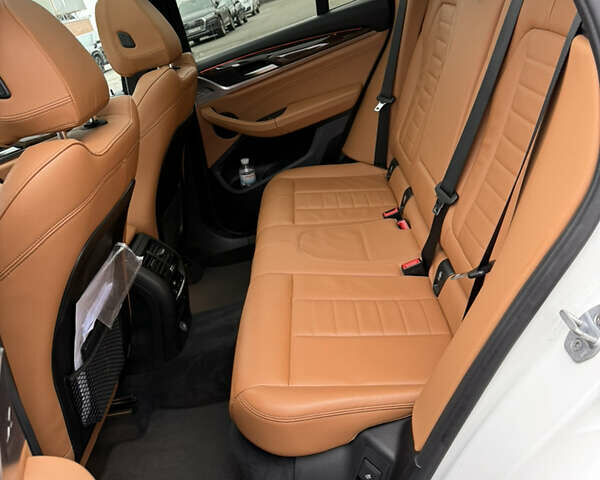 Белый БМВ Х3, объемом двигателя 2 л и пробегом 113 тыс. км за 29999 $, фото 16 на Automoto.ua