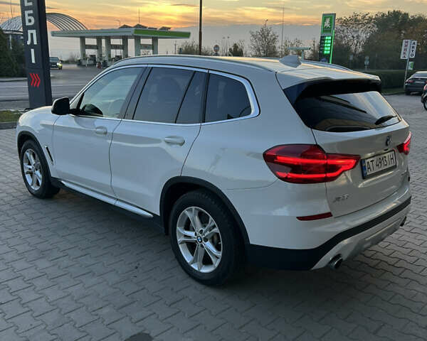Белый БМВ Х3, объемом двигателя 2 л и пробегом 174 тыс. км за 24450 $, фото 6 на Automoto.ua