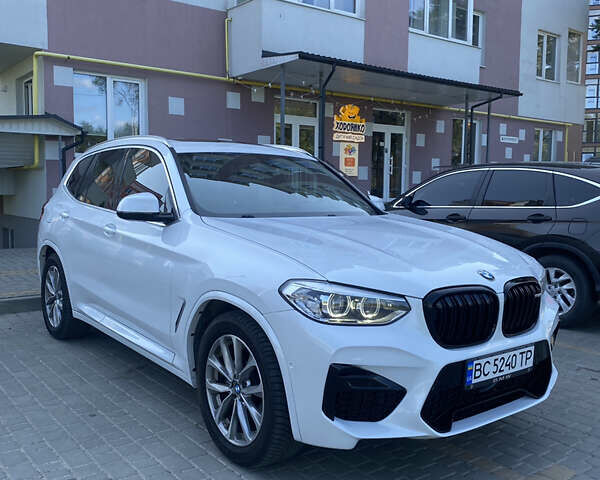 Белый БМВ Х3, объемом двигателя 2 л и пробегом 113 тыс. км за 28300 $, фото 1 на Automoto.ua