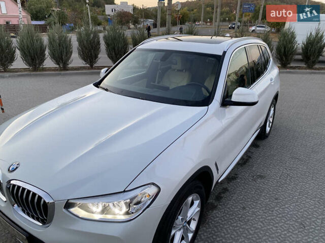 Белый БМВ Х3, объемом двигателя 2 л и пробегом 58 тыс. км за 36000 $, фото 10 на Automoto.ua