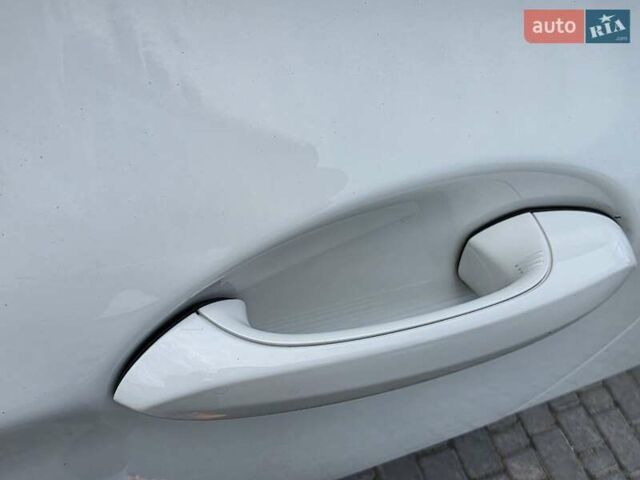 Білий БМВ Х3, об'ємом двигуна 3 л та пробігом 71 тис. км за 39999 $, фото 1 на Automoto.ua