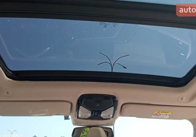 Белый БМВ Х3, объемом двигателя 2 л и пробегом 179 тыс. км за 33500 $, фото 6 на Automoto.ua