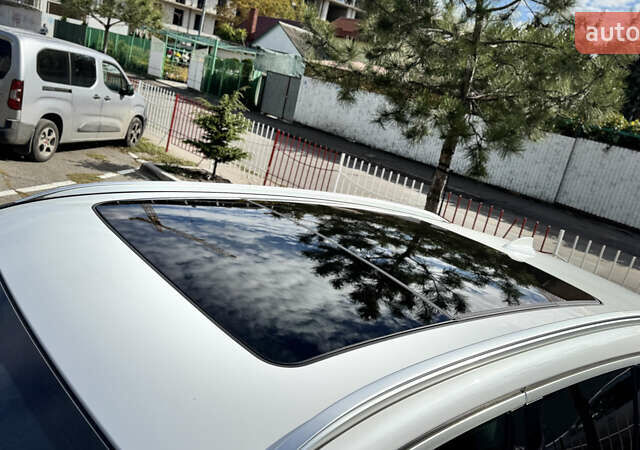 Білий БМВ Х3, об'ємом двигуна 2 л та пробігом 81 тис. км за 28700 $, фото 10 на Automoto.ua