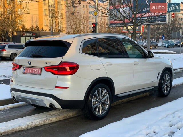 Белый БМВ Х3, объемом двигателя 2 л и пробегом 154 тыс. км за 26700 $, фото 7 на Automoto.ua