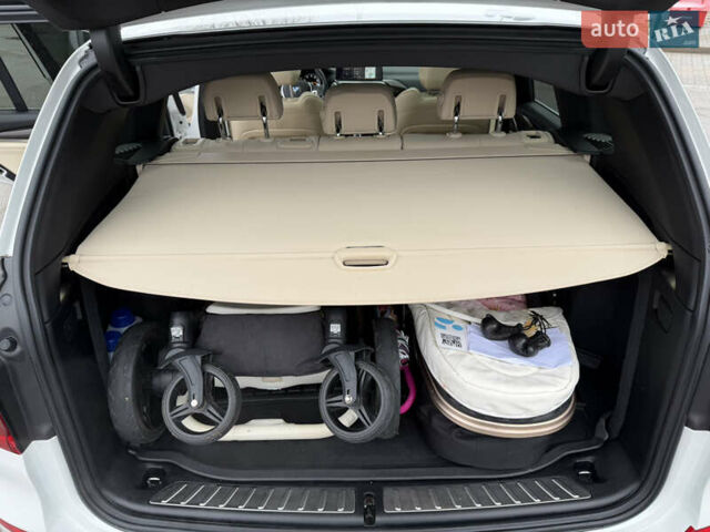 Белый БМВ Х3, объемом двигателя 2 л и пробегом 58 тыс. км за 33500 $, фото 26 на Automoto.ua