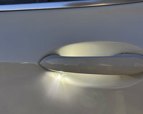 Белый БМВ Х3, объемом двигателя 2 л и пробегом 143 тыс. км за 25300 $, фото 19 на Automoto.ua