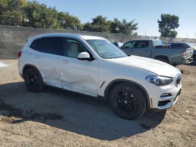 Білий БМВ Х3, об'ємом двигуна 2 л та пробігом 71 тис. км за 21500 $, фото 3 на Automoto.ua