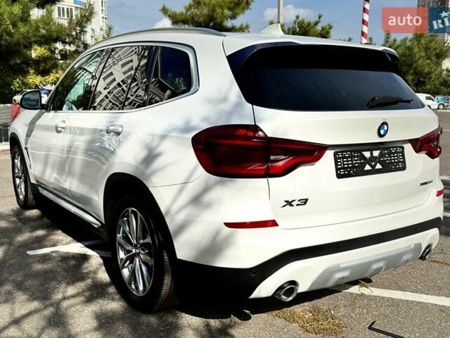 Білий БМВ Х3, об'ємом двигуна 2 л та пробігом 81 тис. км за 28700 $, фото 7 на Automoto.ua