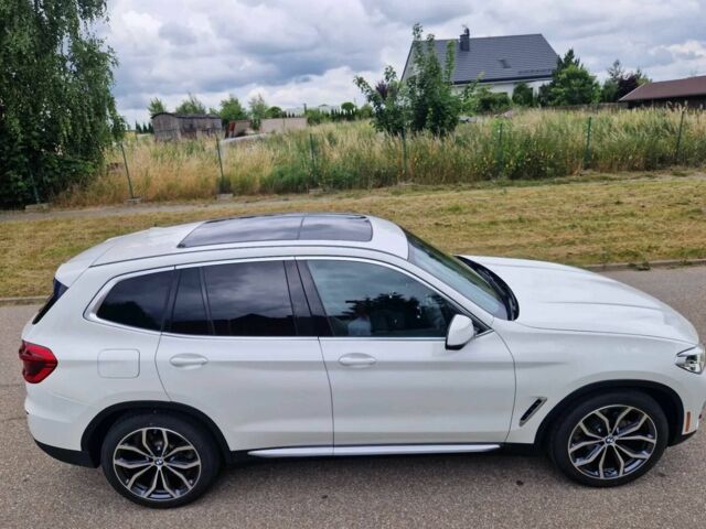 Белый БМВ Х3, объемом двигателя 2 л и пробегом 86 тыс. км за 16000 $, фото 5 на Automoto.ua