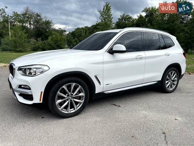 Белый БМВ Х3, объемом двигателя 2 л и пробегом 127 тыс. км за 25499 $, фото 17 на Automoto.ua