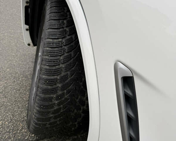 Белый БМВ Х3, объемом двигателя 2 л и пробегом 113 тыс. км за 29999 $, фото 28 на Automoto.ua