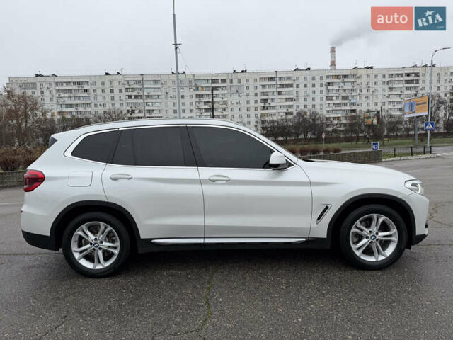 Белый БМВ Х3, объемом двигателя 2 л и пробегом 58 тыс. км за 33500 $, фото 13 на Automoto.ua
