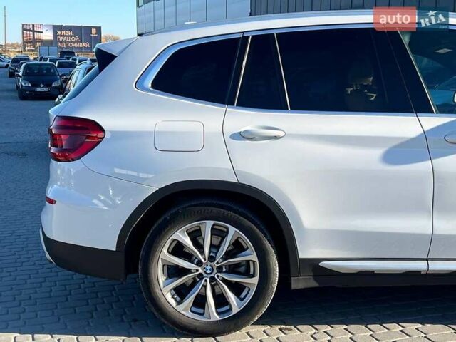 Белый БМВ Х3, объемом двигателя 2 л и пробегом 173 тыс. км за 28690 $, фото 8 на Automoto.ua