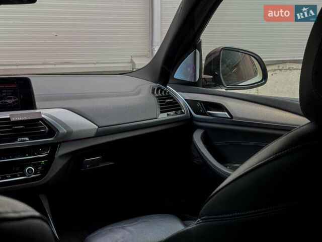 Белый БМВ Х3, объемом двигателя 3 л и пробегом 147 тыс. км за 33500 $, фото 47 на Automoto.ua