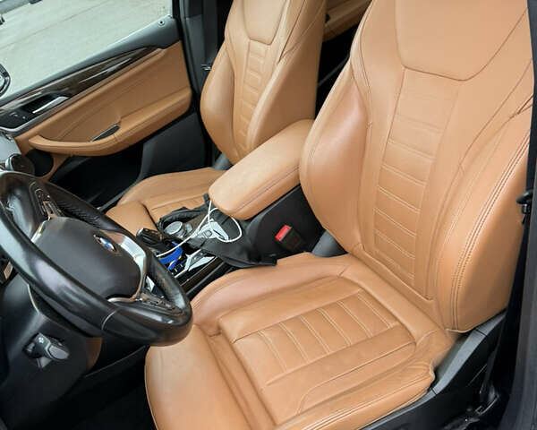 Белый БМВ Х3, объемом двигателя 2 л и пробегом 113 тыс. км за 29999 $, фото 14 на Automoto.ua