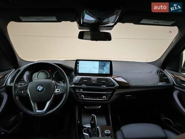 Білий БМВ Х3, об'ємом двигуна 2 л та пробігом 140 тис. км за 23800 $, фото 7 на Automoto.ua