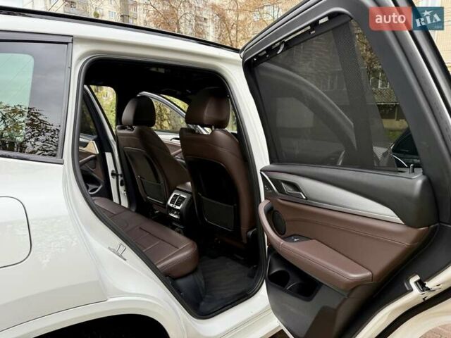 Белый БМВ Х3, объемом двигателя 2 л и пробегом 109 тыс. км за 31900 $, фото 43 на Automoto.ua