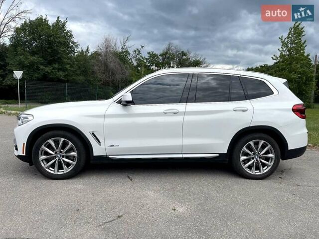 Белый БМВ Х3, объемом двигателя 2 л и пробегом 127 тыс. км за 25499 $, фото 14 на Automoto.ua