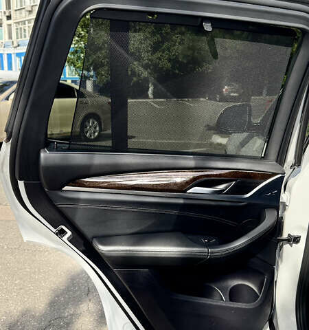 Білий БМВ Х3, об'ємом двигуна 2 л та пробігом 81 тис. км за 28700 $, фото 29 на Automoto.ua