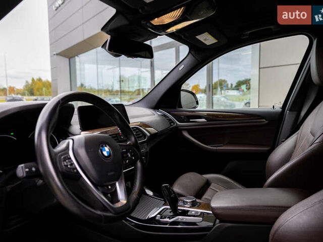 Білий БМВ Х3, об'ємом двигуна 2 л та пробігом 144 тис. км за 29500 $, фото 19 на Automoto.ua