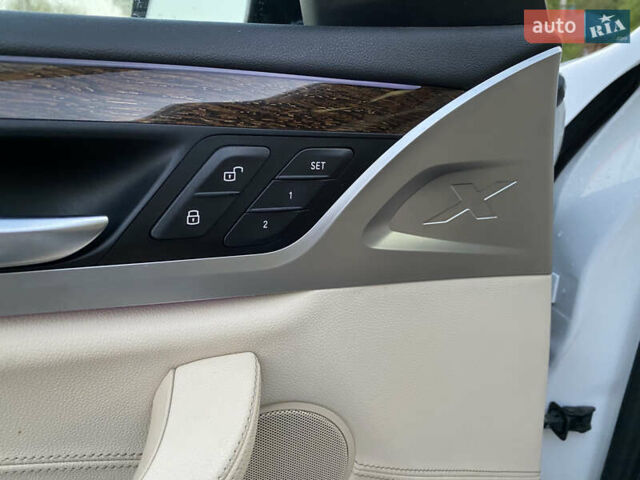 Белый БМВ Х3, объемом двигателя 2 л и пробегом 58 тыс. км за 36000 $, фото 26 на Automoto.ua