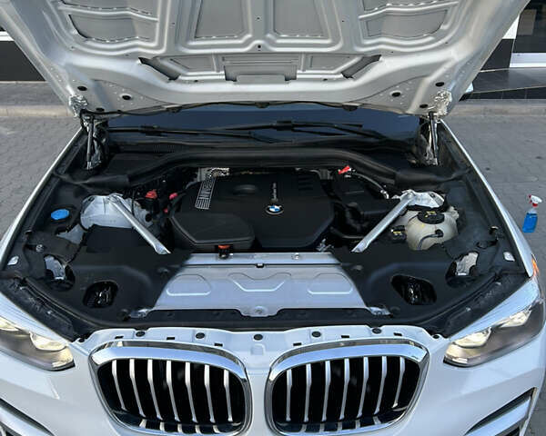 Белый БМВ Х3, объемом двигателя 2 л и пробегом 174 тыс. км за 24450 $, фото 22 на Automoto.ua