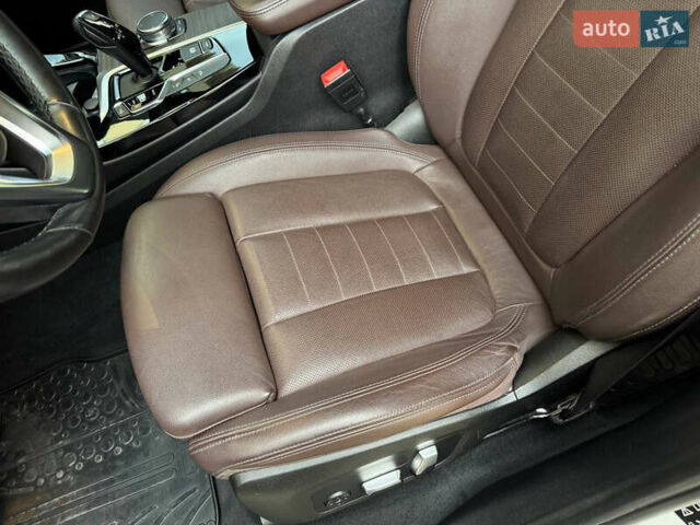 Білий БМВ Х3, об'ємом двигуна 2 л та пробігом 99 тис. км за 29000 $, фото 18 на Automoto.ua