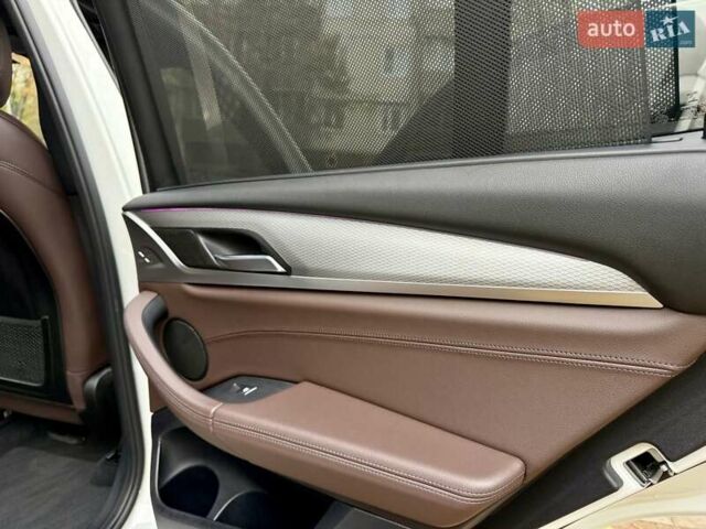 Белый БМВ Х3, объемом двигателя 2 л и пробегом 109 тыс. км за 31900 $, фото 45 на Automoto.ua